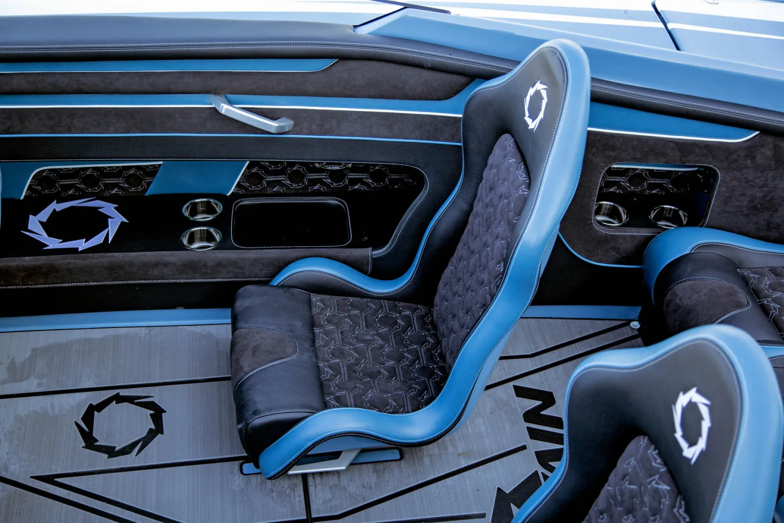 Made in the USA premium quilted upholstery with custom accents and quilted inserts make sure that interior comforts perfectly complement exterior hull graphics